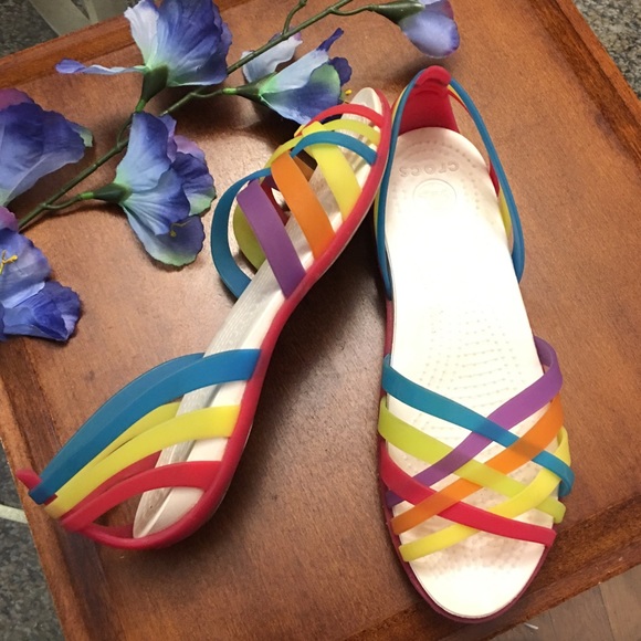 croc rainbow sandals